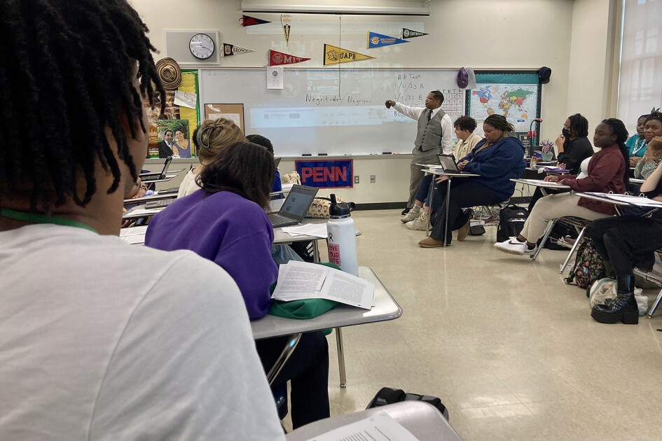 Some Arkansas Schools Are Keeping AP African American Studies, Despite State’s Actions