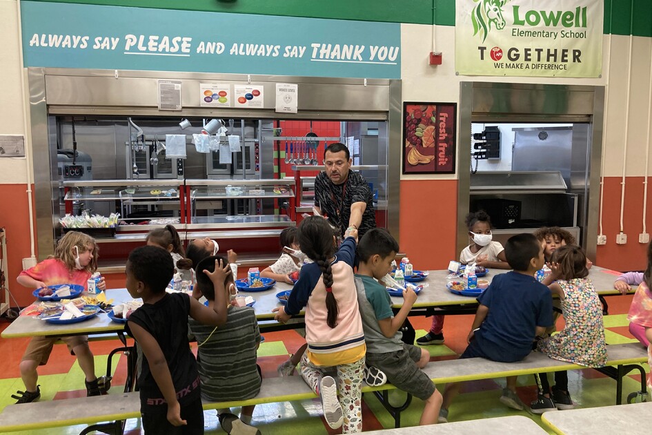 Teachers Say Students Don’t Have Enough Time to Eat Lunch. Here’s How to Change That
